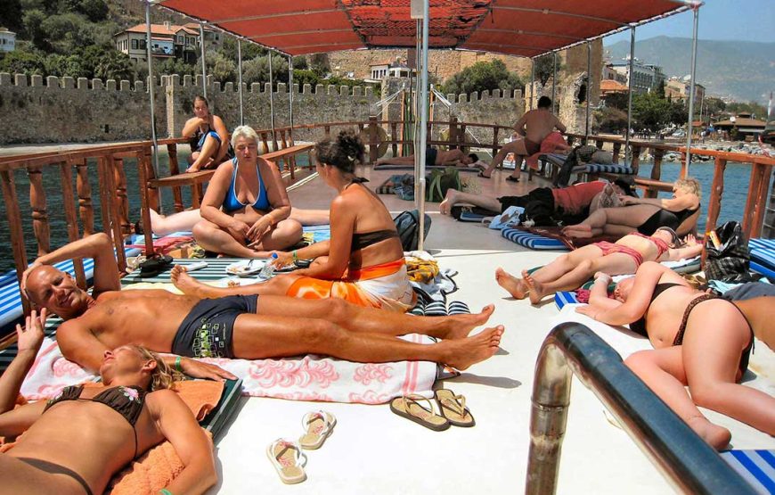 Kemer Boat Trip with Lunch