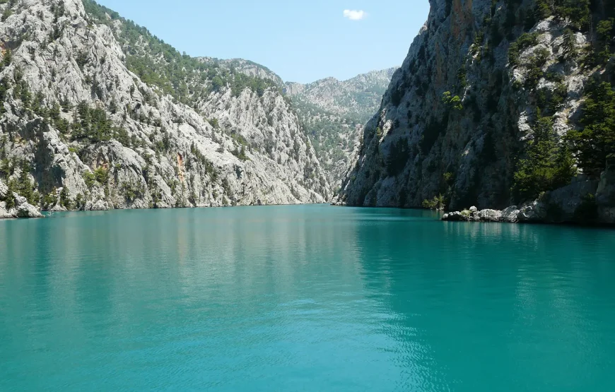 Jeep Safari & Green Lake Tour