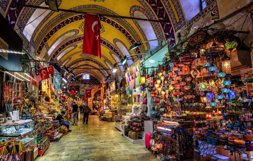Hagia Sophia, Blue Mosque & Grand Bazaar – Half-Day