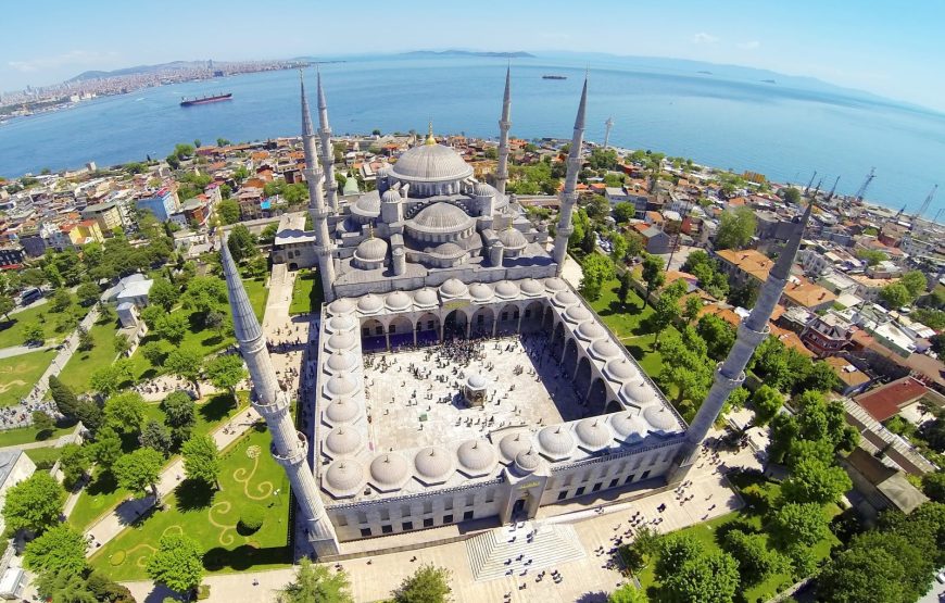 Hagia Sophia, Blue Mosque & Grand Bazaar – Half-Day