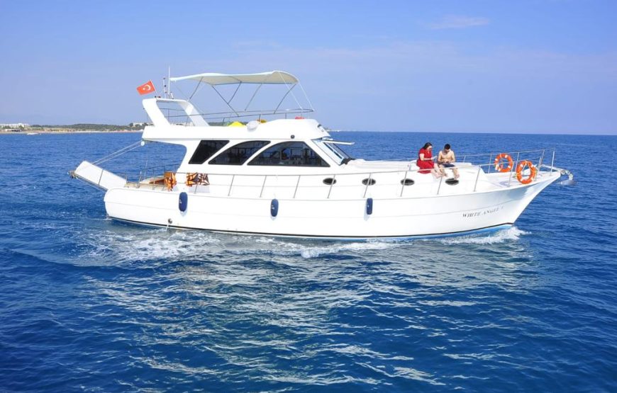 Private Yacht in Side