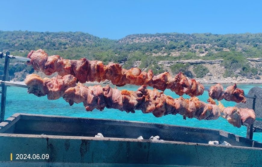 From Antalya To Kemer Mega Star Boat Trip w/Free Transfer